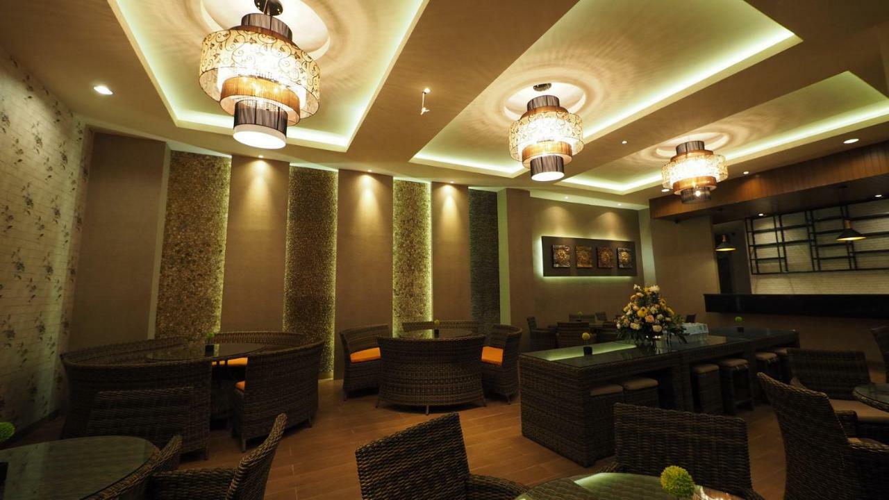 De Boutique Style Hotel Malang Dış mekan fotoğraf